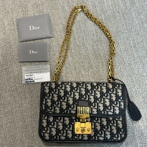 Dior addict flap bag medium